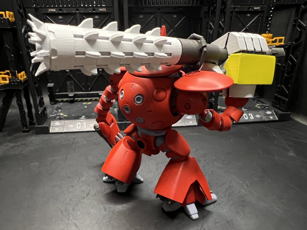 腕はイエサブのボールジョイントをつないで、3Dプリンターで自作した装甲を接着しています。