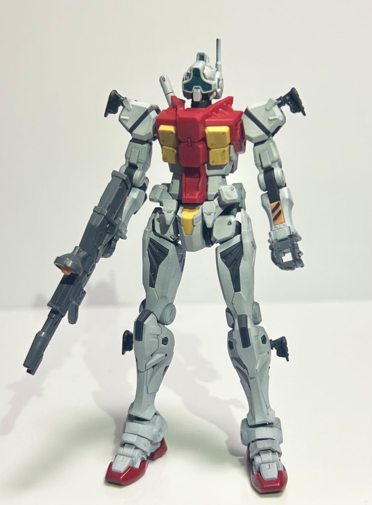 赤いガンダムとゲルググスガイ機を合わせて製作しました。