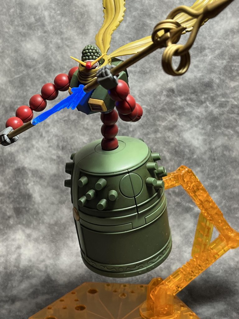 ビームエフェクトは若干ブラックライトで光るように。