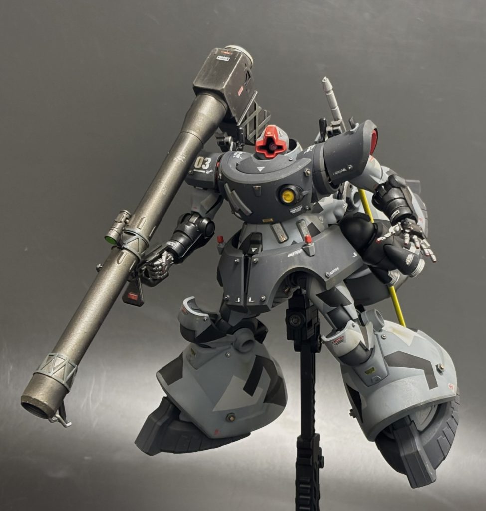 リックドム（スプリッター迷彩）