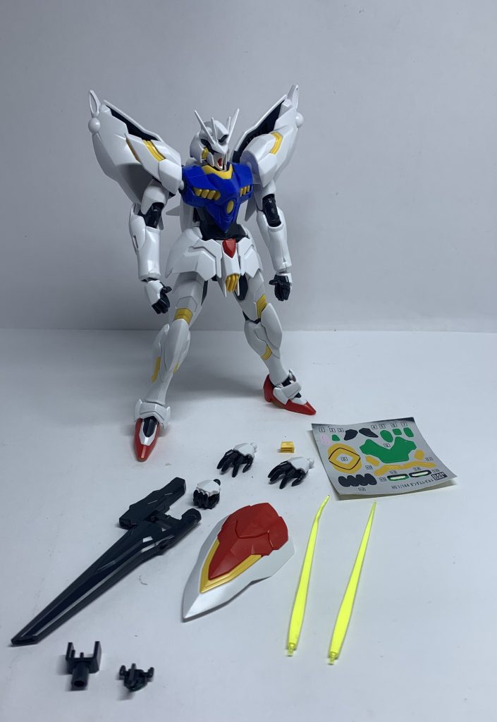 最後に付属品パーツ等。基本的にポリキャップ+ボールジョイントによる稼働なので現在に見ると心許さない部分が多いですね。ですがヴェイガンのガンダムということでより異形さが際立っておりかなりカッコいいです！おすすめ！＊＊＊ビルドダイバーズ(ReRISE)二次小説「陰キャアイドルはGBN〈惑星〉を救いたい。」こちらのつぶやきによる【試し読み】またはpixiv先行にて更新中です〜また、ハーメルン版「陰キャだけどアイドルはじめてGBN〈惑星〉を救っちゃってもいいですよね？」を更新中です〜お気に入り登録など作品の応援のほどよろしくお願いします！