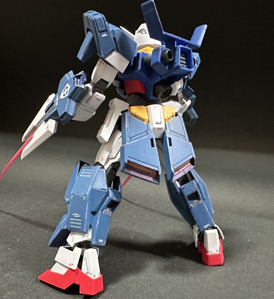 AGEシリーズの再版はここ10年の中でも最も力の入った再版ラインアップだったと思います。おかげで全てのHGキットを定価で購入することができました。(買えなかったのはドラドくらいかな)ガンダムベースのAGEイベントもシリーズ中屈指の展示で、オルフェンズくらいしか比肩するものがないように感じました。そしてあの無人のガンダムベースに流れるAGEのテーマ。なんともいえないあの気持ちは忘れることができません。