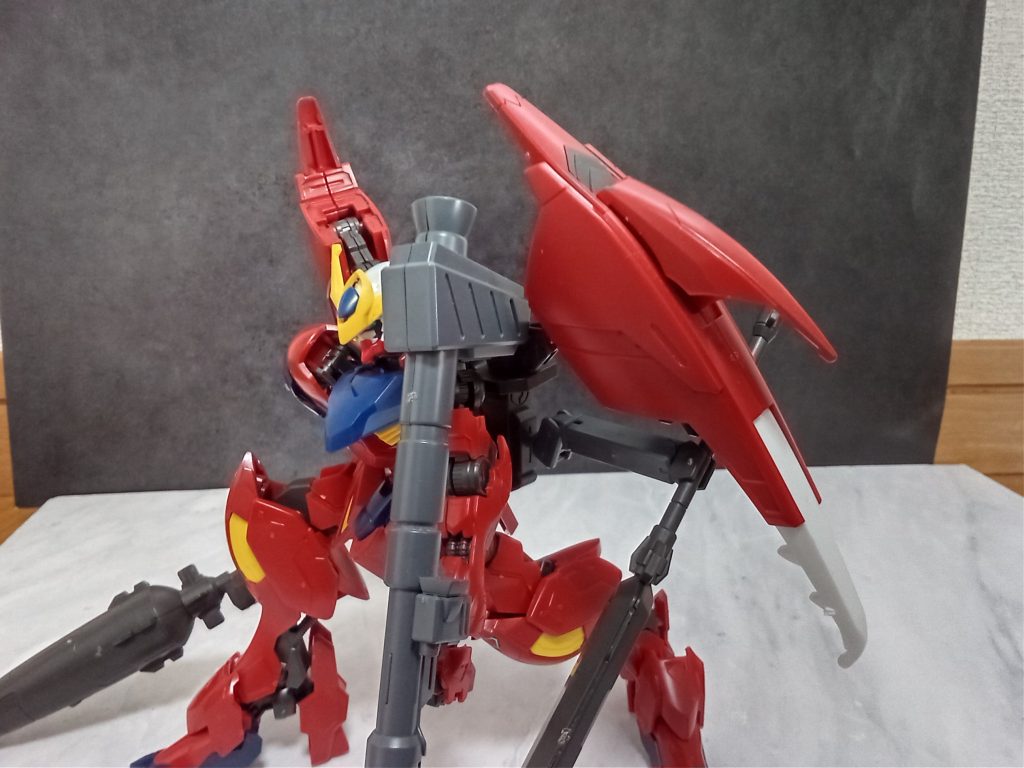 バックパックからバズーカを取り出せます！