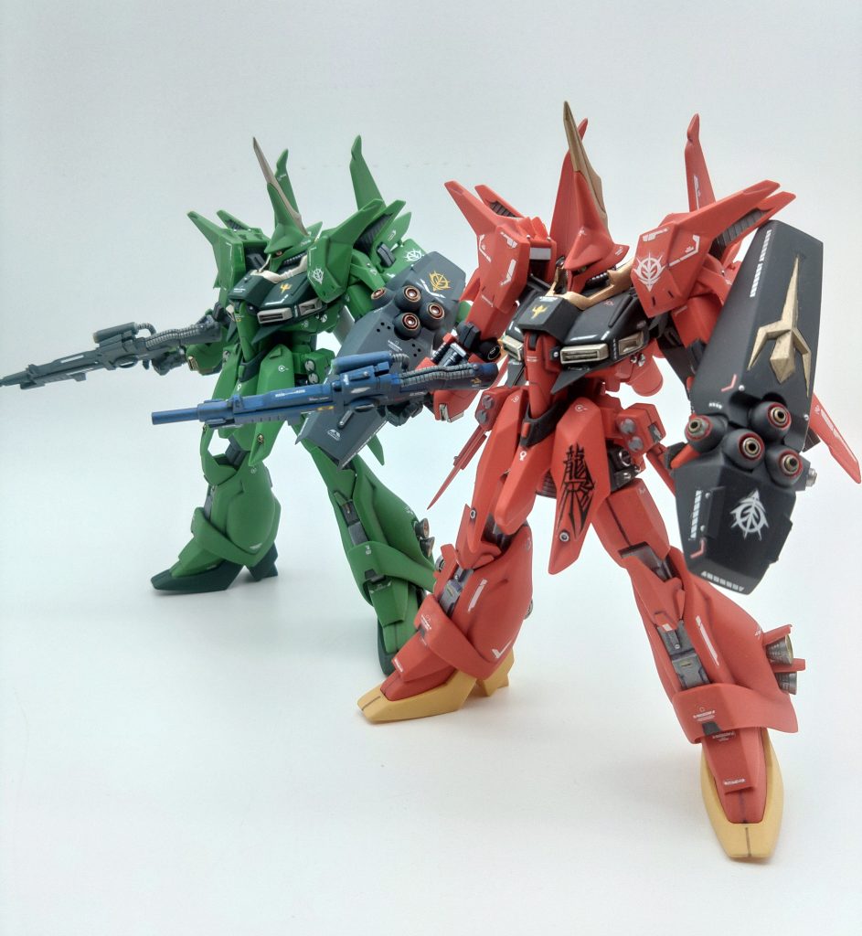 やってみたかった量産型とのツーショット太った赤鬼と細身の青鬼というイメージがなかなか良い。