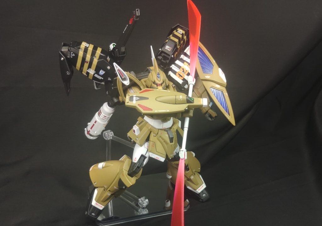 MAMｰ602　マグヌスグラディウス特斬槍本機の近接兵装。スナイパーの為使用頻度は少ないが、機動力が高いためある程度格闘戦にも対応が可能である。