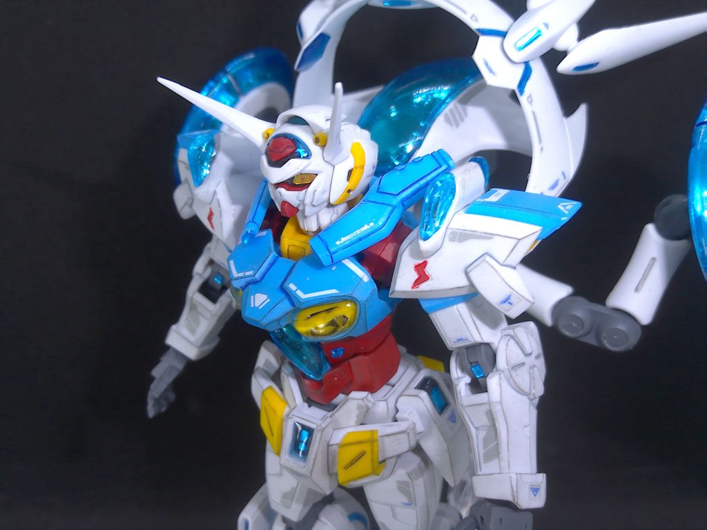 自作した。ＵＶレジンを少しずつ盛って造形。メタリックスカイブルーのデカールにも薄く水色のレジンを塗布。クリアの上だけガラスコーティングでピカピカに。