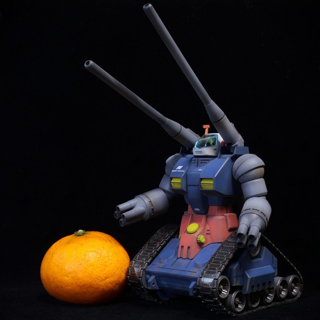 フライング気味のガンタンク