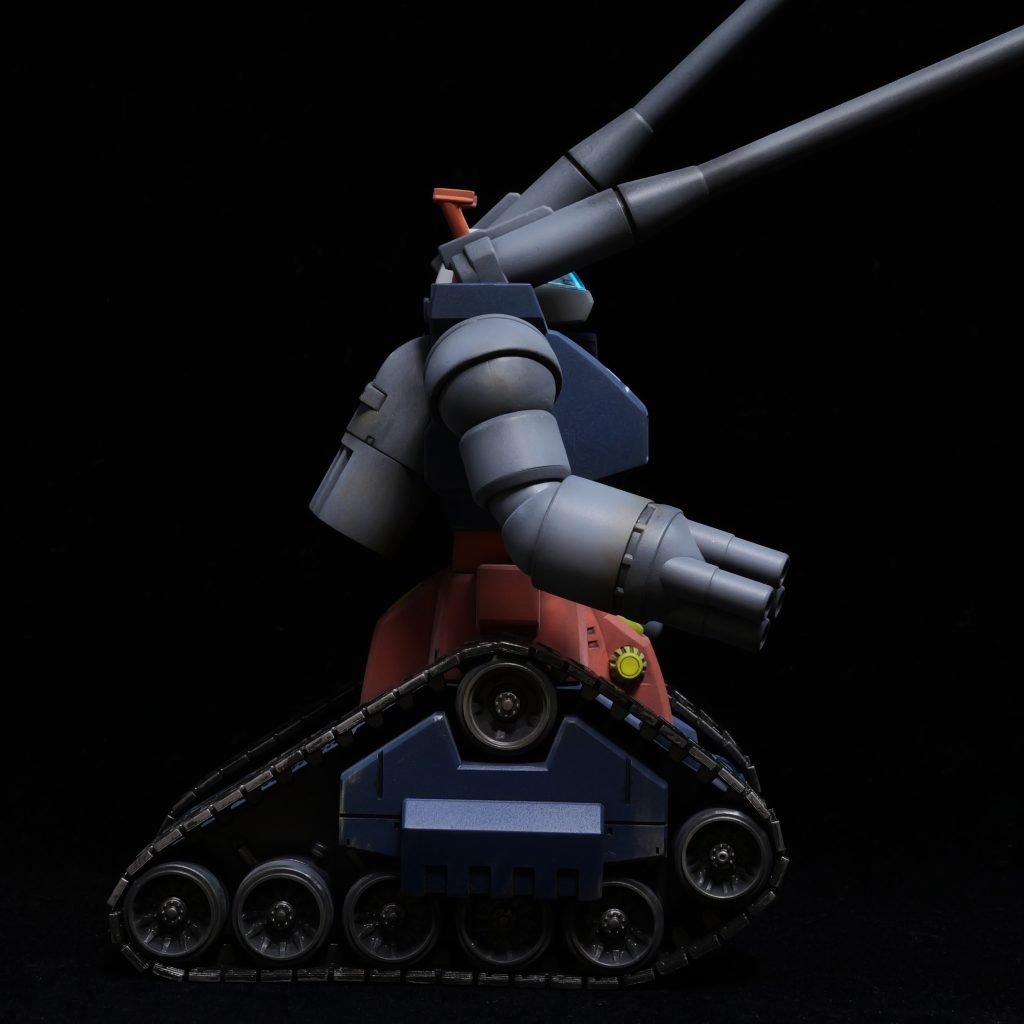 フライング気味のガンタンク–2枚目/制作者：ギレンシデン