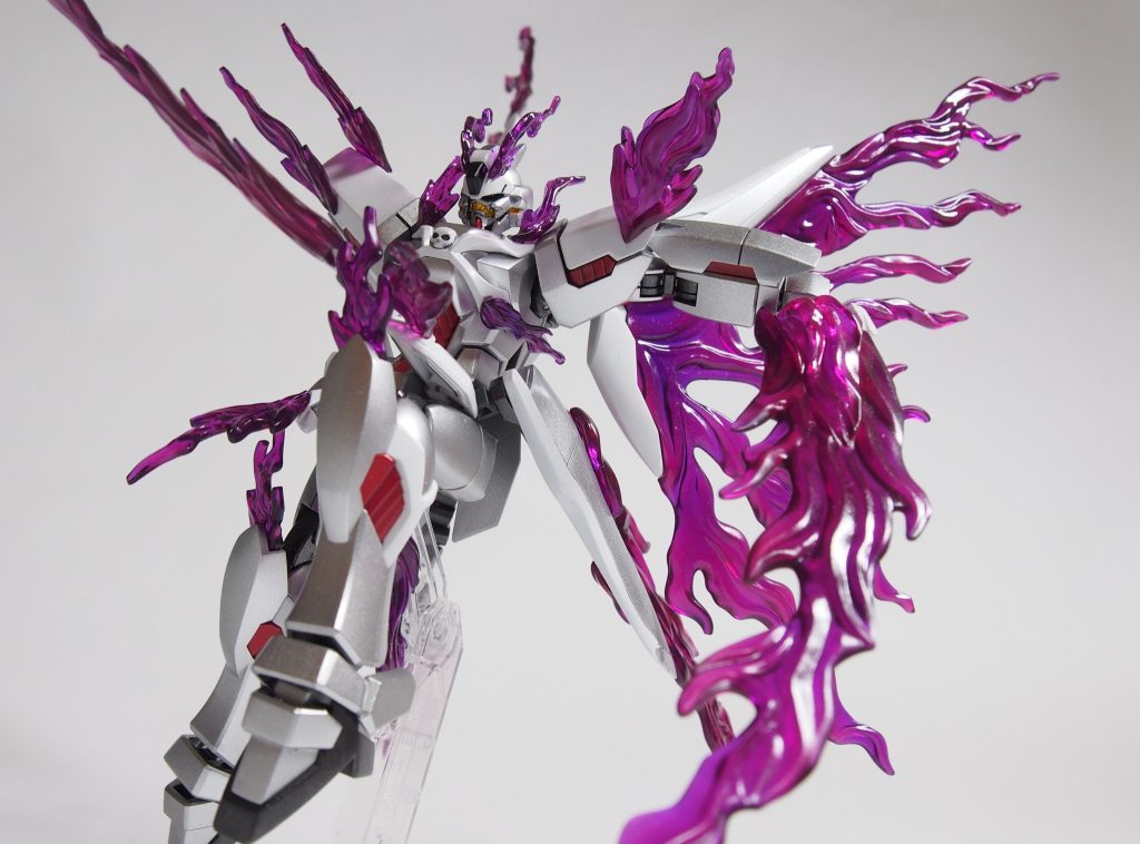 ゴーストガンダム–5枚目/制作者：@LmoWorks