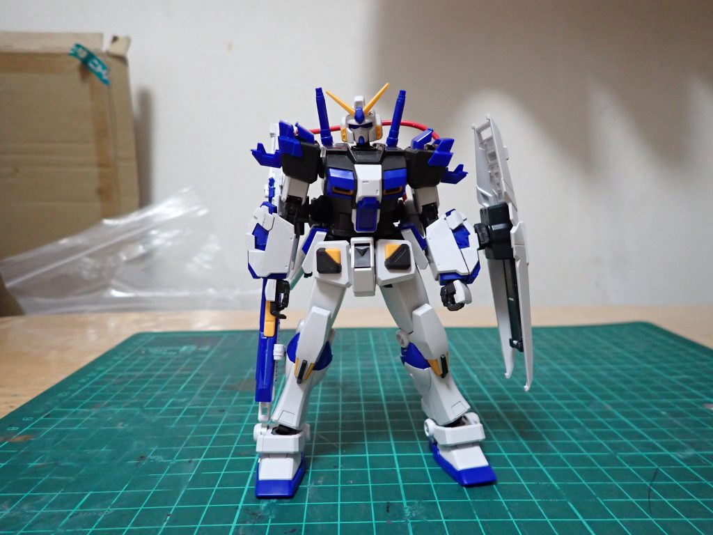 ガンダム4号機–2枚目/制作者：アンジェロのプラモデル工房
