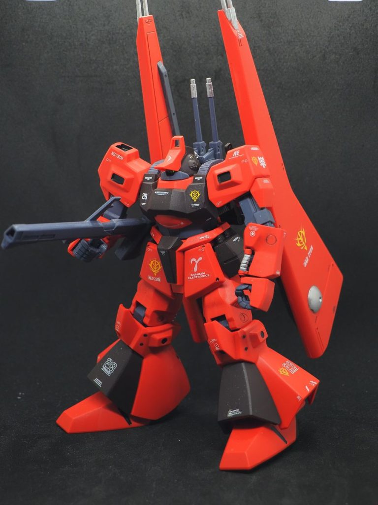 やっとの思いで手に入れたキットなので、妥協出来なかったです(zaku-kao4)簡単に手に入るならそうはならなかったんですけど(zaku-kao4)