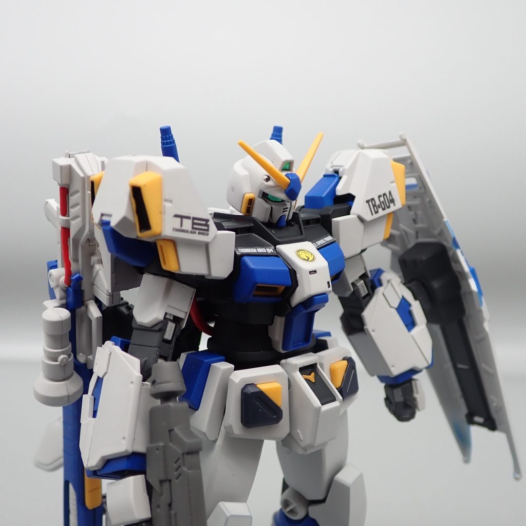 ガンダム4号機–3枚目/制作者：アンジェロのプラモデル工房