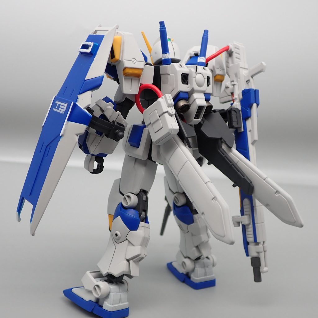 ガンダム4号機–4枚目/制作者：アンジェロのプラモデル工房