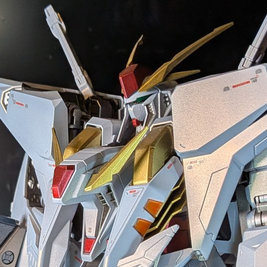 HG　クスィーガンダム