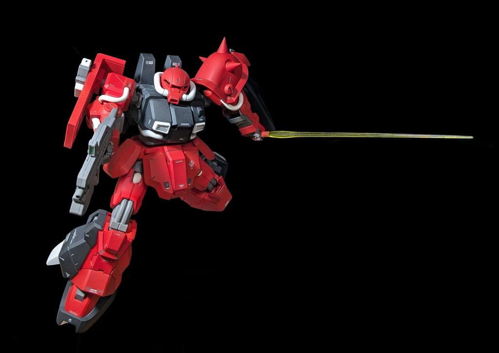 磁石が弱すぎたのか、盾のEパックがポロポロ落ちてポージングが大変でした…普通にダボ穴接続でもよかった気がしないでもない