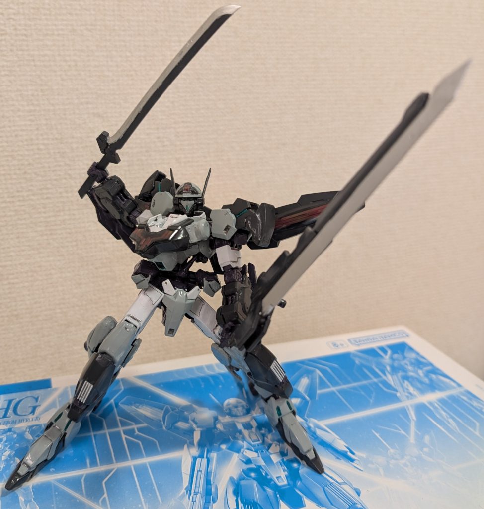 刀とシースブレイド（鞘）を合わせて「進めば二つ」な「二刀流」も駆使出来ます♪♪