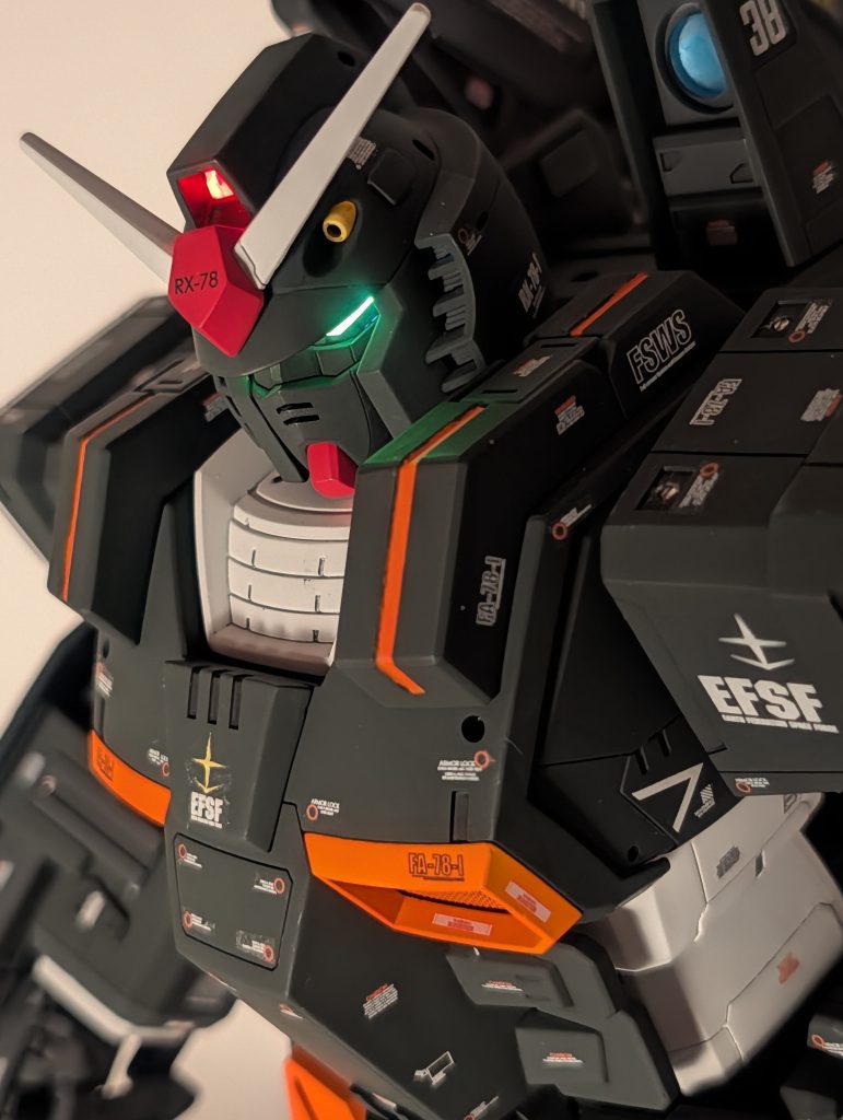 メガサイズ　フルアーマーガンダム作りました。