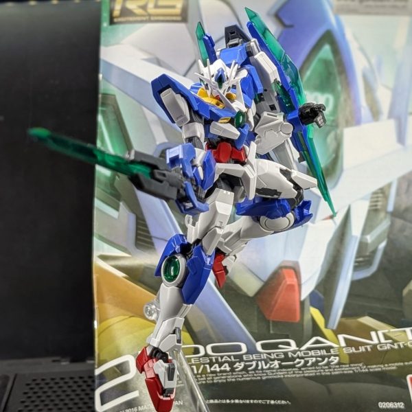 RGダブルオークアンタ素組み（動画あり）