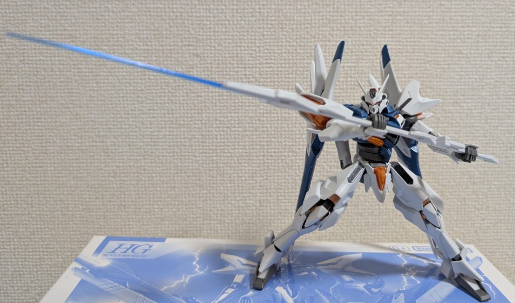 その流れで、ロングビームサーベルを展開（差し替え）。