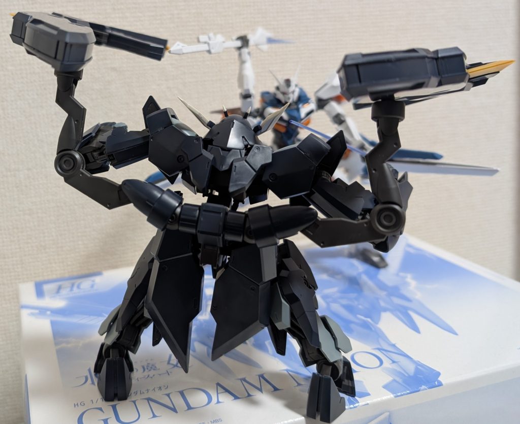 互いの武器を展開し、全力でぶつかる2機。そして・・・。