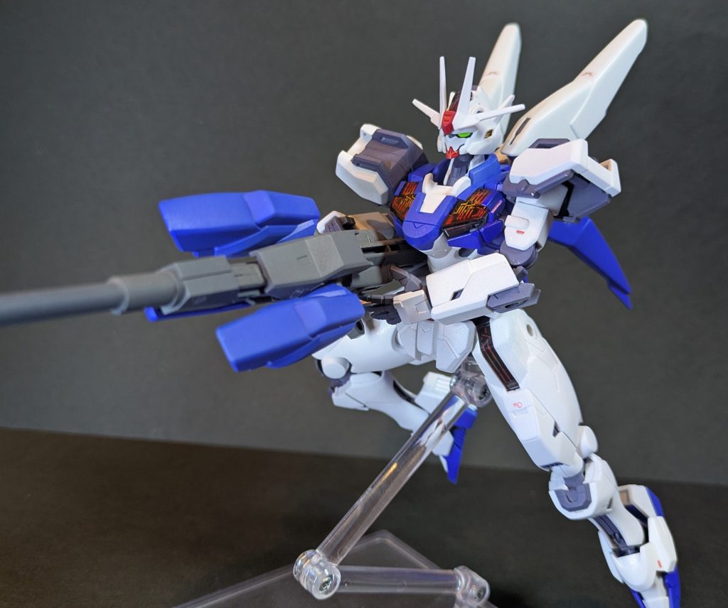 ロングライフルは腰だめにして構えるのが個人的に好みです。