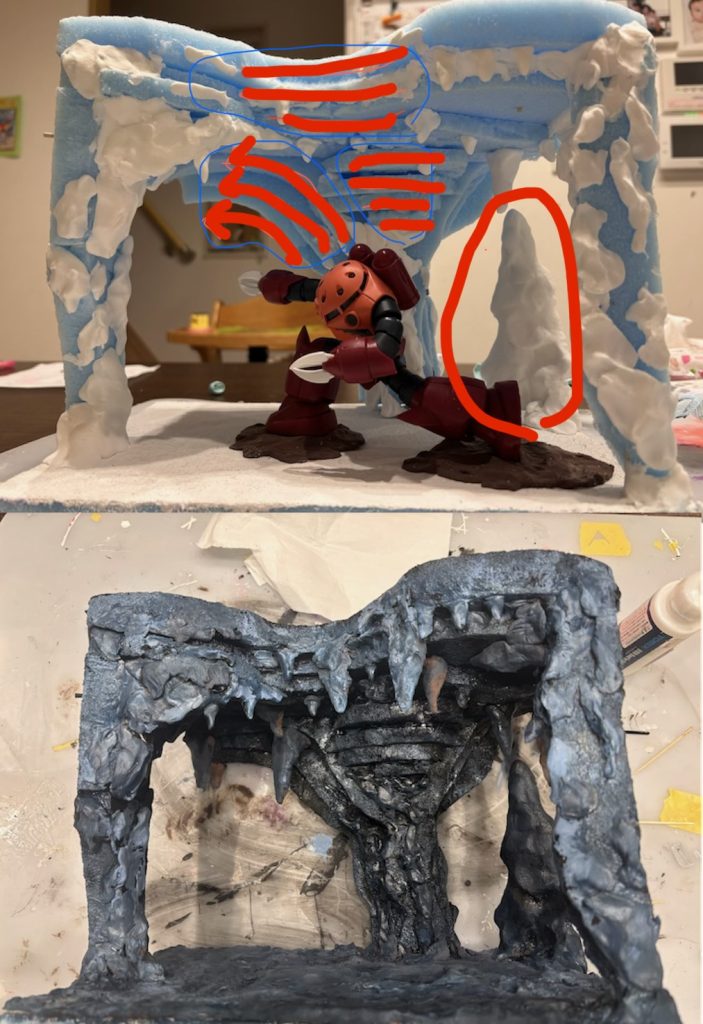 ⑤空間の活用⑴A4サイズのジオラマをいかに大きく広く見せるかを考えました。劇中の地下洞窟は手描きのとても美しい一枚絵でした。意外なことに黄色や緑が多く使われ、色の濃淡でとても奥行き深くなっていました。さすがにジオラマでそれらの色は使えないと思い、色の使い分けで奥行きを演出している部分を、同じ形をしたパネルを少しずつスライドさせて配置することで奥行きを演出しました。(写真上の青で囲ったところ、赤線がスライド配置したパネルです。)さらに右後ろに独立した石柱を配置し、奥行きを感じられるようにしました。ベースはスタイロフォームに紙粘土。塗装は適当なグレー複数、白でドライブラシです。