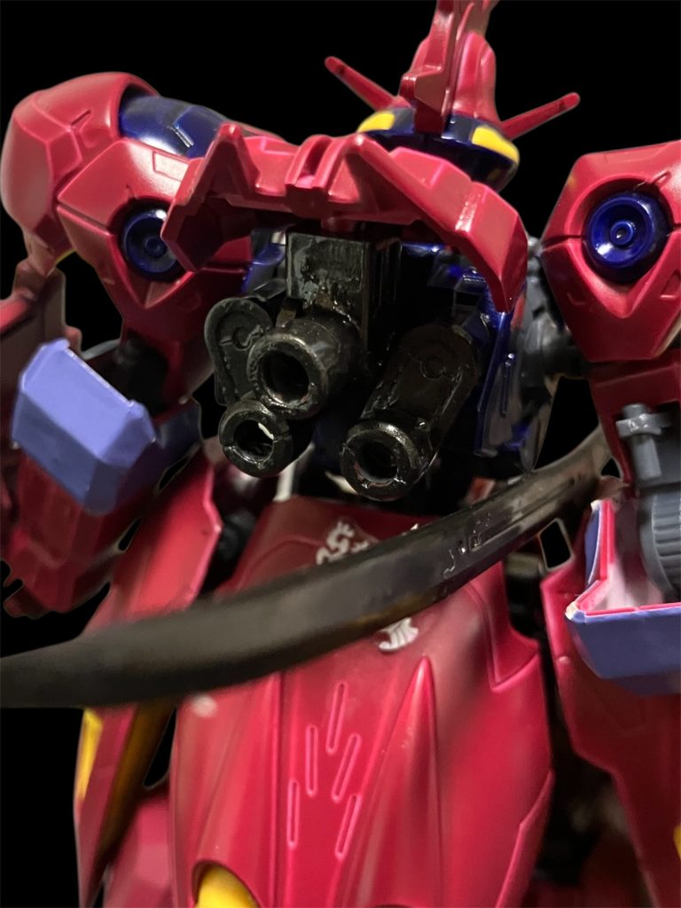 背部に追加したスラスター三基。キマリスヴィダール時よりも機動力アップ^_^しかもこれにはもう一つの役目が^_^