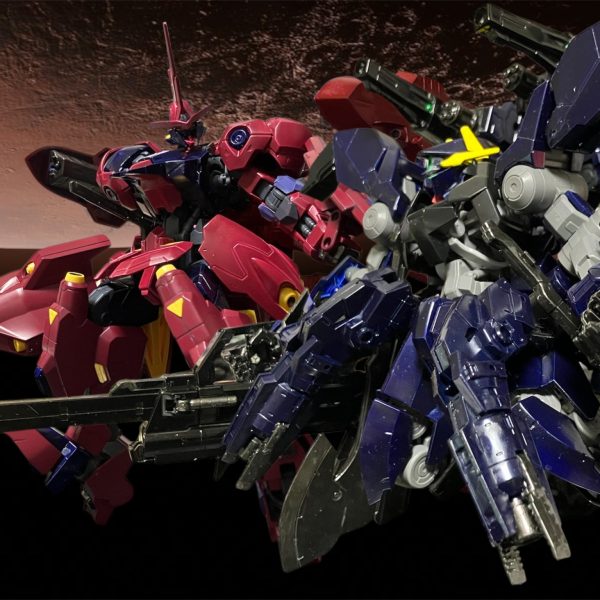 助けに来たぞっ、アイン‼️ボ、ボードウィン特務三佐！？何故ここに？説明は後だ。行くぞ、二人とも‼️なんだかわからんけどやるしかない‼️キサマ、上官に向かって・・・仕方ない、やるぞ‼️こうして再び巡り合った二つの存在。向かうところに敵はなし。突き進め、ガンダム^_^（5枚目）