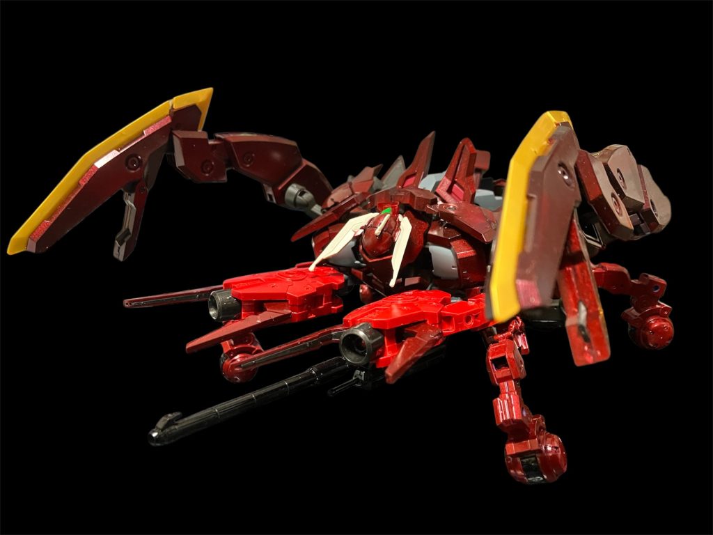 変形時。通称「ロブスター」でよりハサミが増えて美味しそう^_^