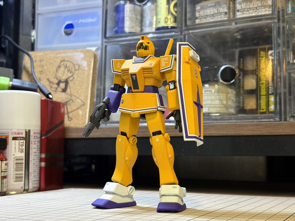 申し訳通常装備。