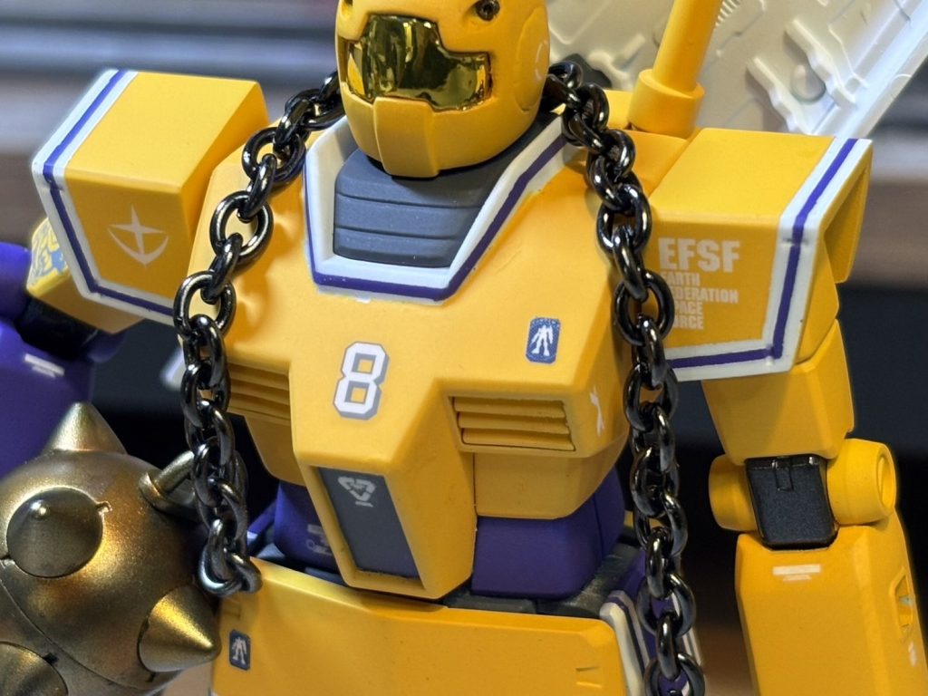 NBA？いいえ、ガンダムベースです。ハンマーにはバスケットボール模様をうっっっっっすーーーらウェザリングカラーマルチブラックで描いてみました。