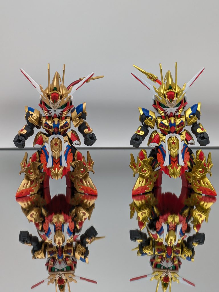 同時にではなく連続で作ったので多少色も変えてます左がガイアノーツのスターブライトゴールド右がガイアノーツのスターブライトブラスブラスって黄色みが強すぎて今まで使ったことなかったけどそんな悪くないですね　写真で見るとブラスのほうがゴールドっぽいし😳あと今回はゴールドの艶消さないためにトップコートはなしで仕上げてます　結果は良かったんだけど写真ではあまり伝わらない悲しさ😭