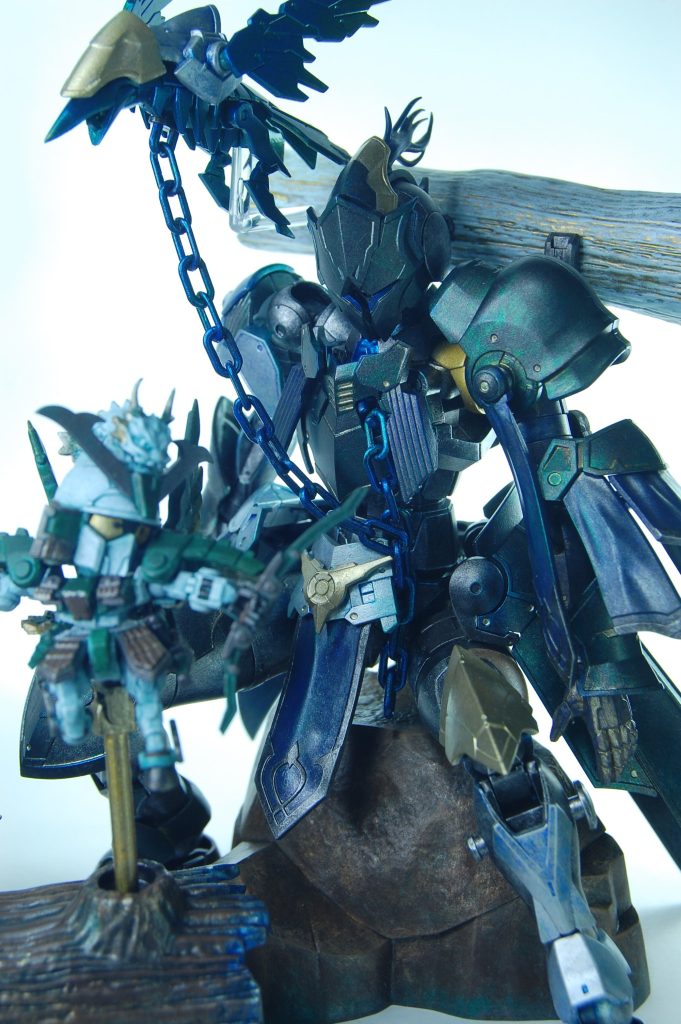 　30MFの布だれ部分はベースに焼鉄色を筆塗り、その後コバルトブルーでドライブラシしてハイライト部分にまたメタリックグリーンをこする。けっこう面白い表現にはなったかなと思います。　今年はとにかく重ねドライブラシ塗装にハマリました。エアブラシを立ち上げなくていいし、塗装下手でもそれっぽくなるし、そこにそんなそんな色ねえだろって色をこっそり混ぜてもいいし、そこ金属じゃねえだろってところに金属色を混ぜても良い。かなり自分には合ってる塗装法だと思いました。