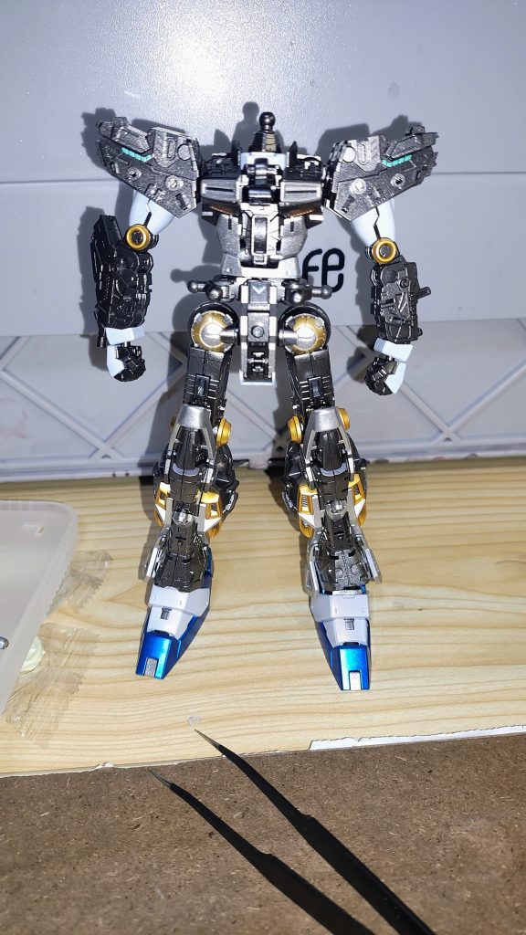 Hi-νガンダム　素組全塗装–5枚目/制作者：amabox10