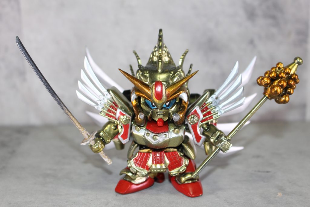 ブチギレ全身刃モード!子供心に直撃する全身やりたい放題のギミック!これに大将軍への換装がつくんだからBB戦士No100は伊達じゃない!次は瞳パーツの交換もできるようにチャレンジしたいですね