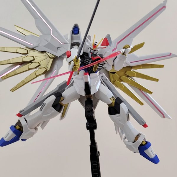 HGCE マイティーストライクフリーダムガンダム