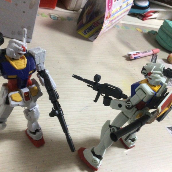 EGの万博ガンダムとファーストガンダム戦わせてみた