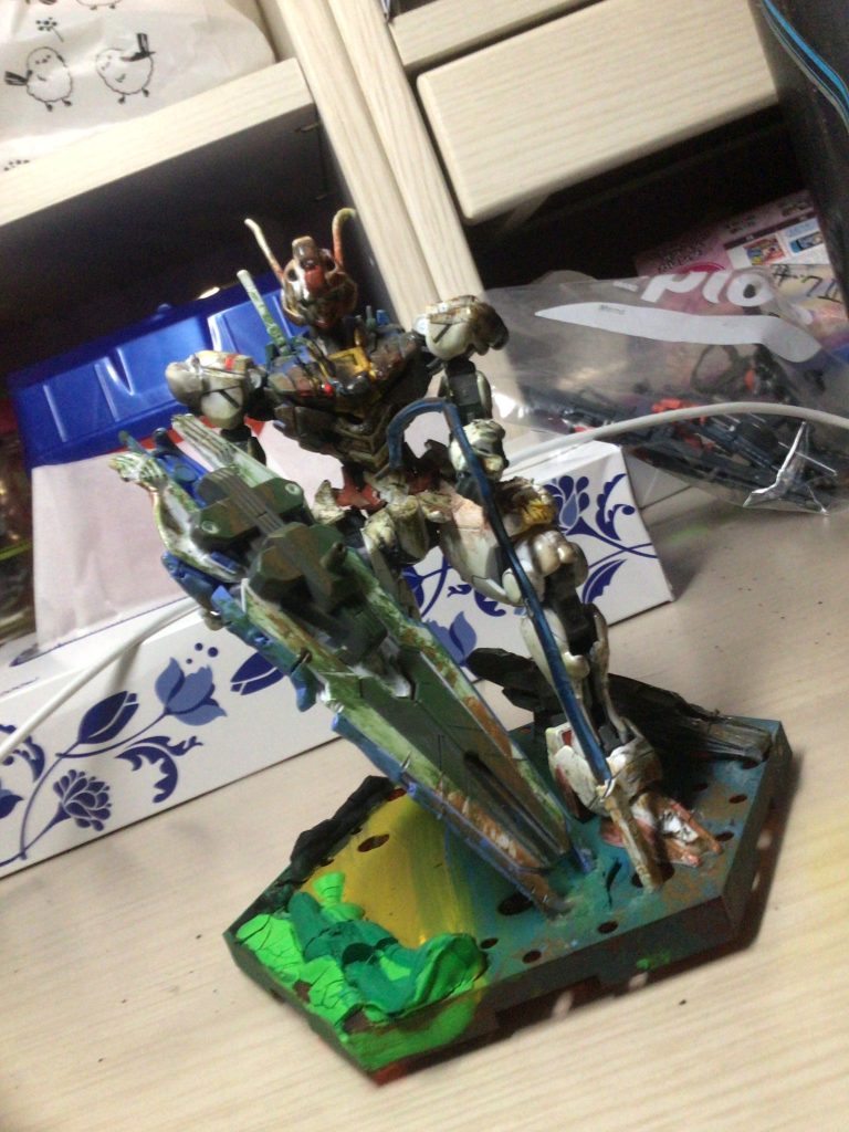 エアリアルをウェザリングしたけど焼き焦げた風にしました