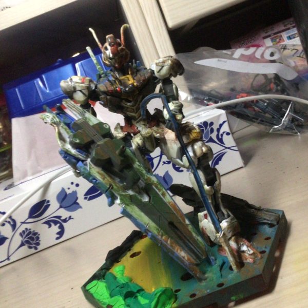 エアリアルをウェザリングしたけど焼き焦げた風にしました