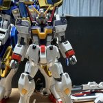 本体の塗装を大体済ませました。パッチワークを知ったので頭部と右肩のみシルバーで剥[…]