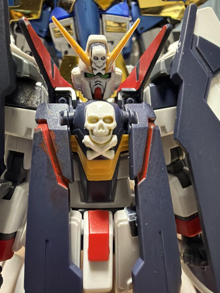 頭部は、色剥げさせてます。全体的に艶消ししてます。