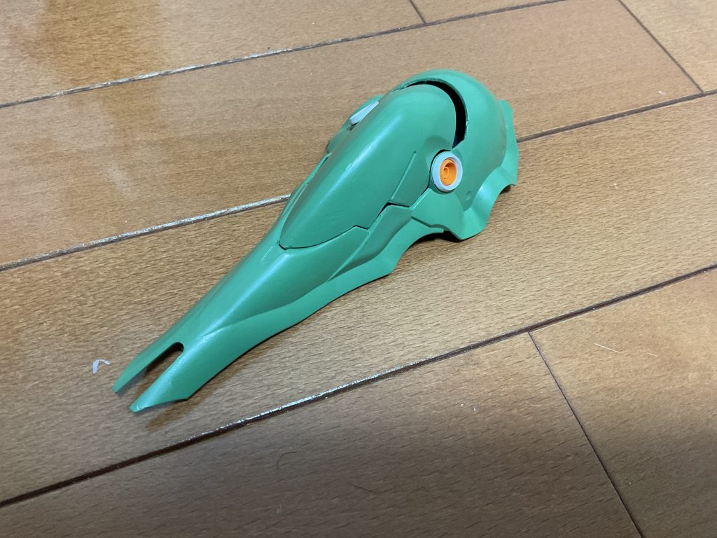 バインダー収納状態。作り込みが甘いので少し隙間ができてしまいます。