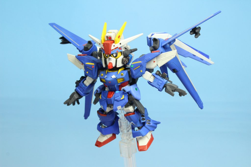 私の担当はコマンドワールド、ということでフリーダムガンダムをガンセイヴァーZ風にアレンジした「フリーダムガンセイヴァー」を制作しました。