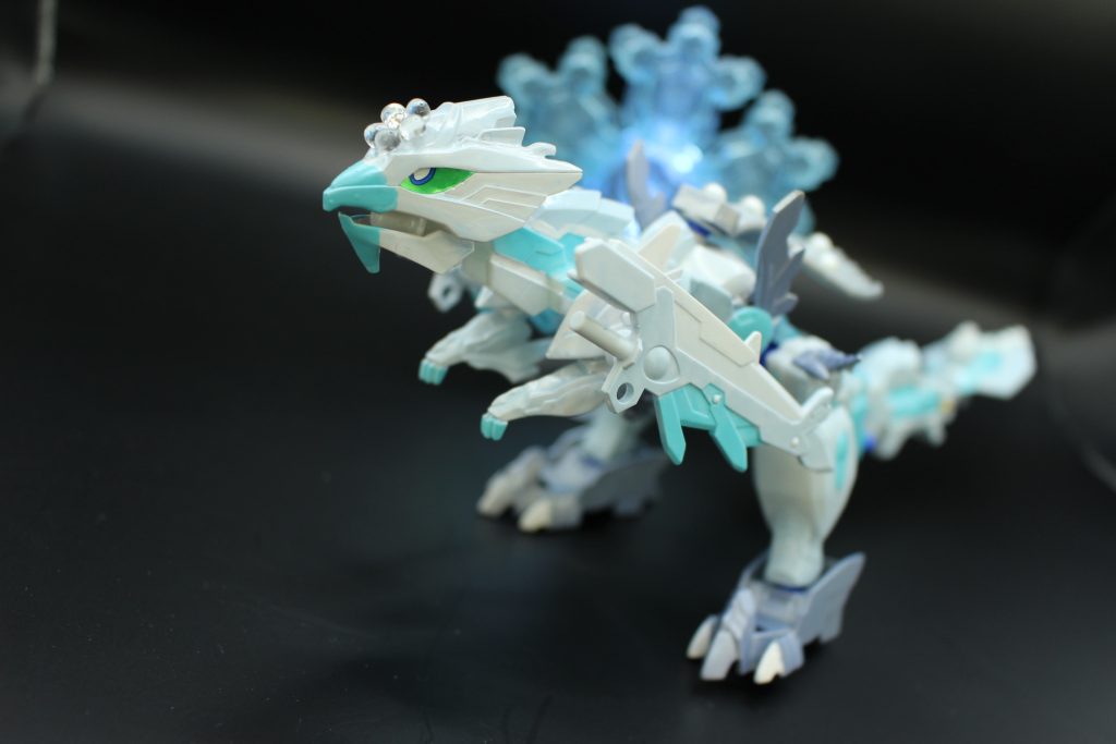 雪原の姫竜・ヴェロキランダー–4枚目/制作者：メイジン・ミハラ