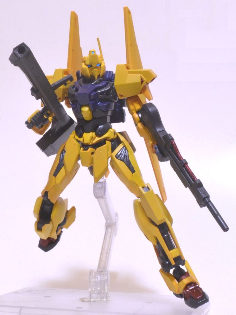 黄色いガンダム–6枚目/制作者：.Nu