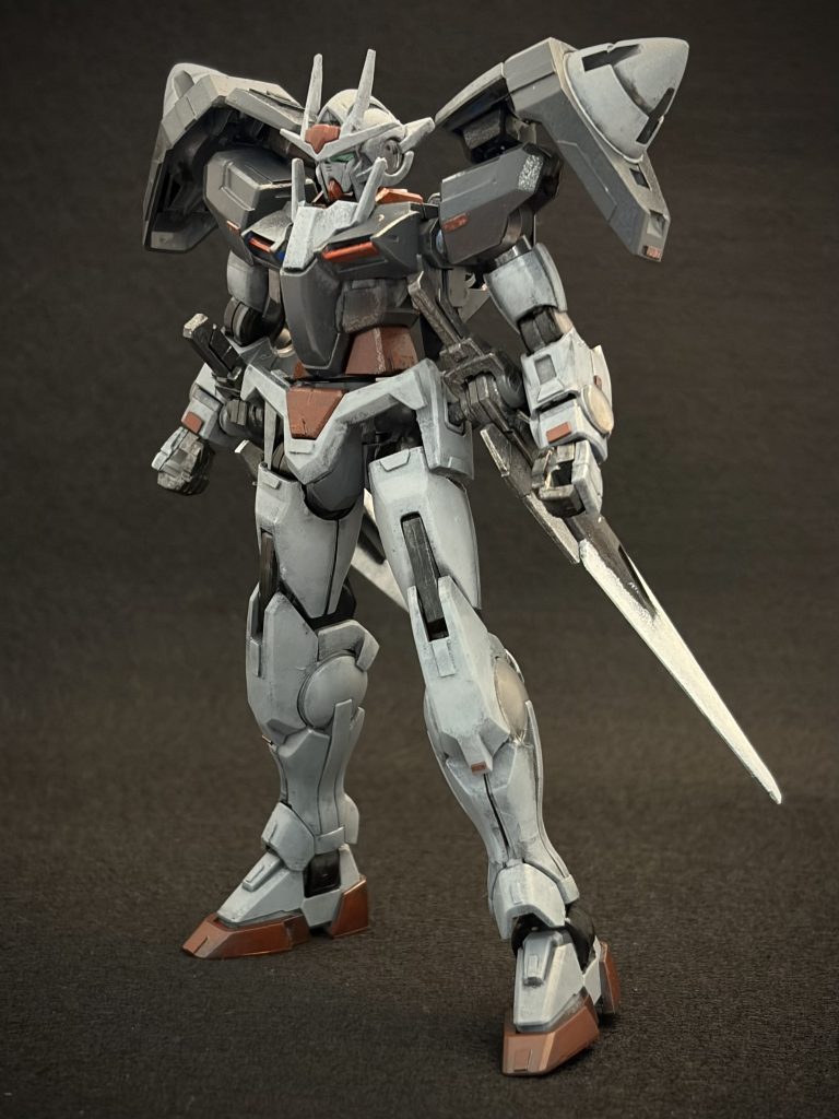 ダブルオーガンダム 〜プラバンで小細工をしてみる–2枚目/制作者：とうと＠はじめてのスポンジ塗装