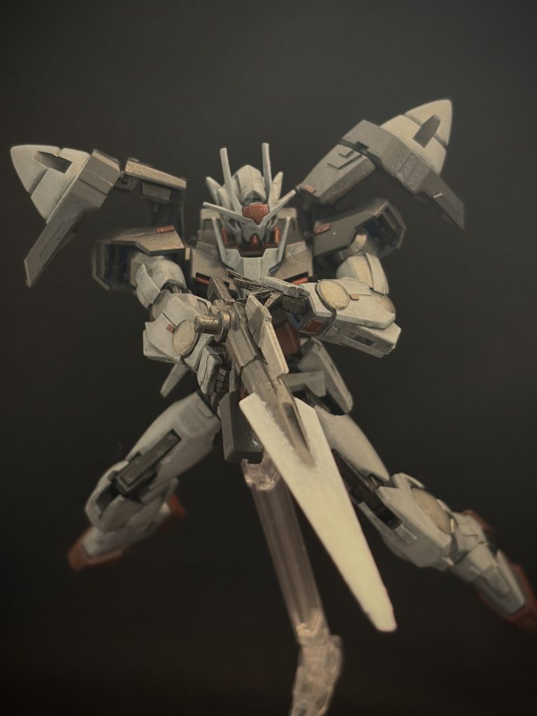 ダブルオーガンダム 〜プラバンで小細工をしてみる–3枚目/制作者：とうと＠はじめてのスポンジ塗装