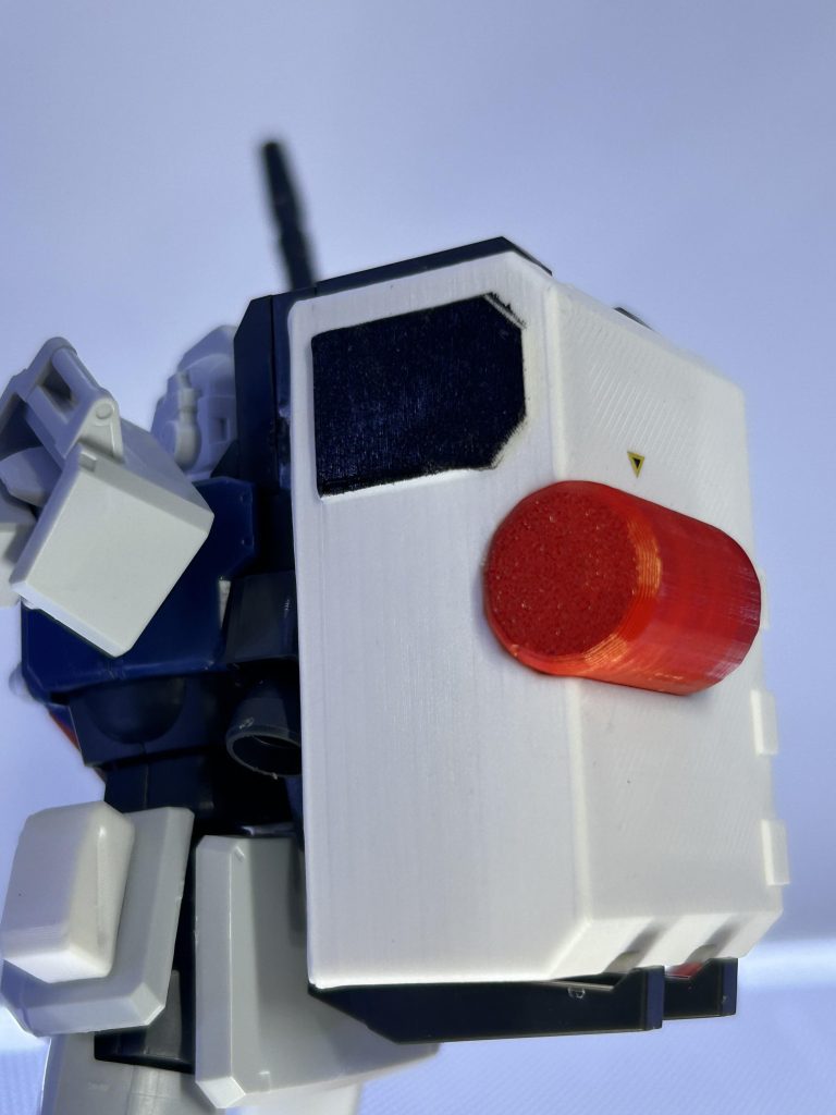 積層跡は目立ちますね０.２mmのノズルを買ったので量産型νガンダムで試します