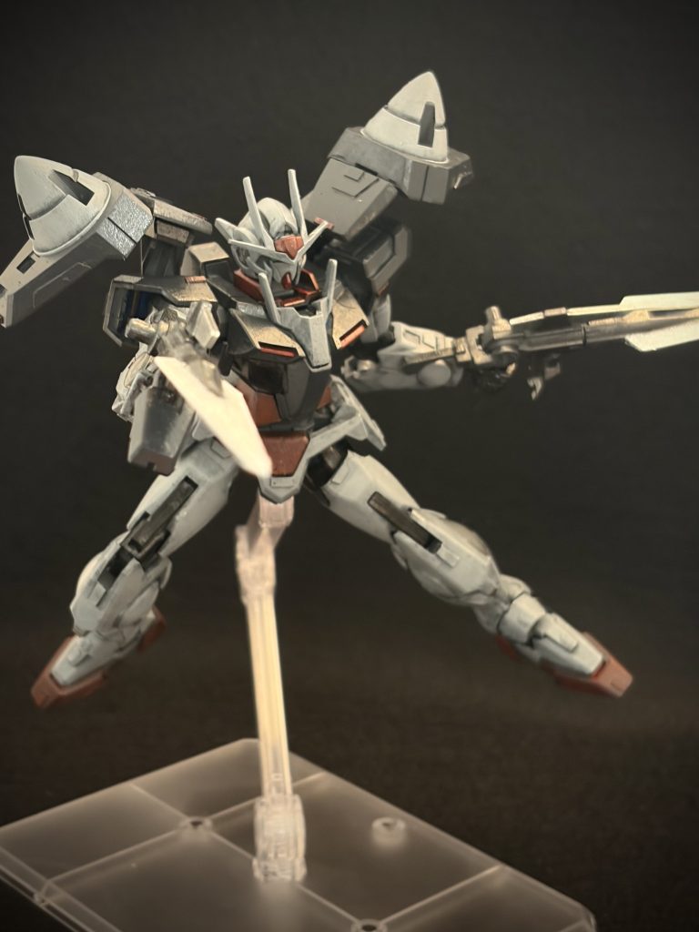 ダブルオーガンダム 〜プラバンで小細工をしてみる–4枚目/制作者：とうと＠はじめてのスポンジ塗装