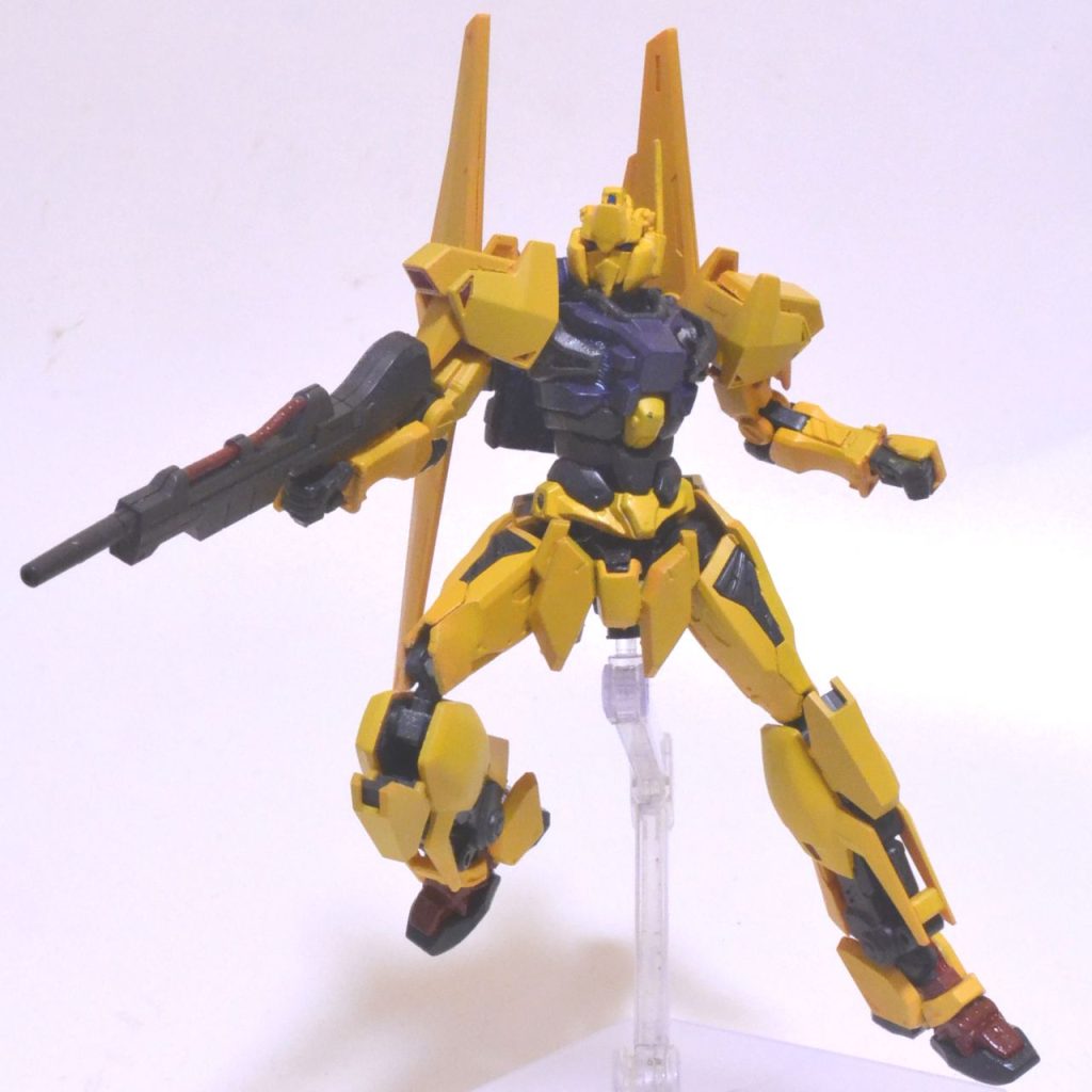 黄色いガンダム–5枚目/制作者：.Nu